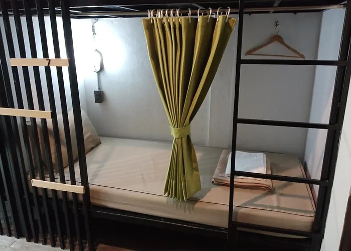 Hostal Feel Good Pinklao *