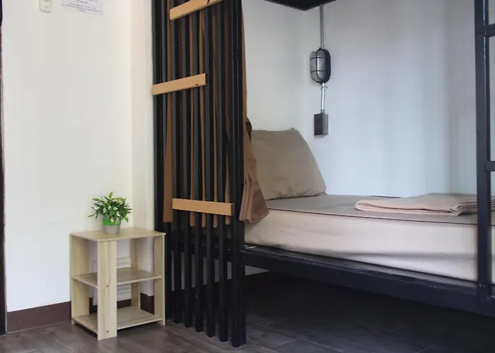 Hostal Feel Good Pinklao