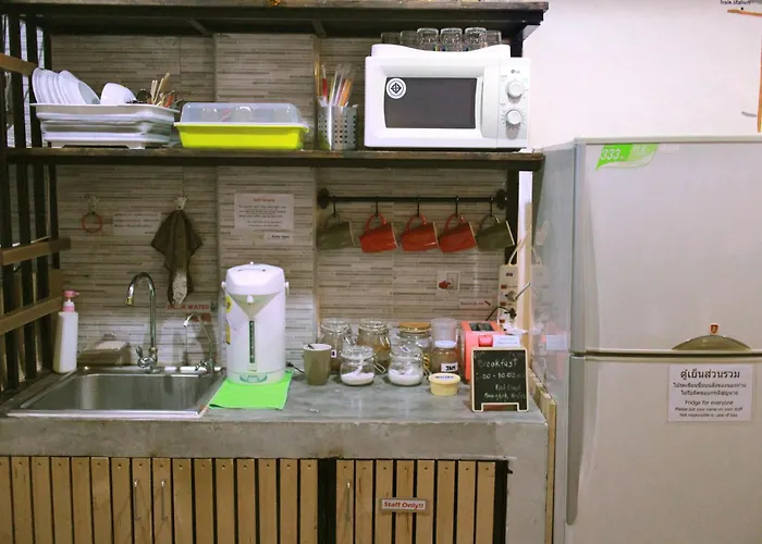 Hostal Feel Good Pinklao
