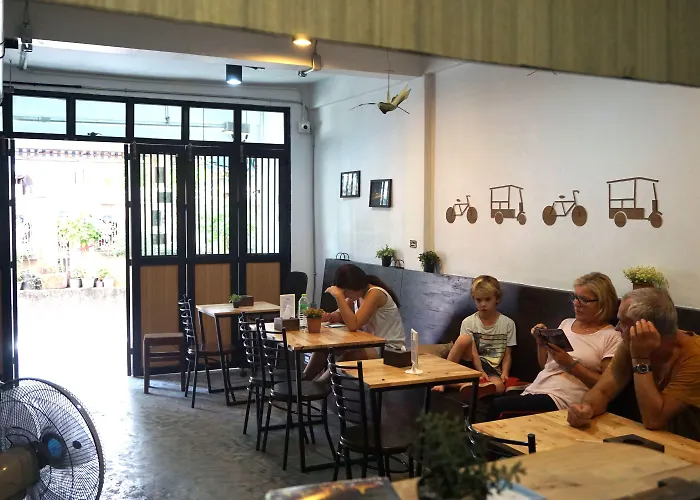 Hostal Feel Good Pinklao *